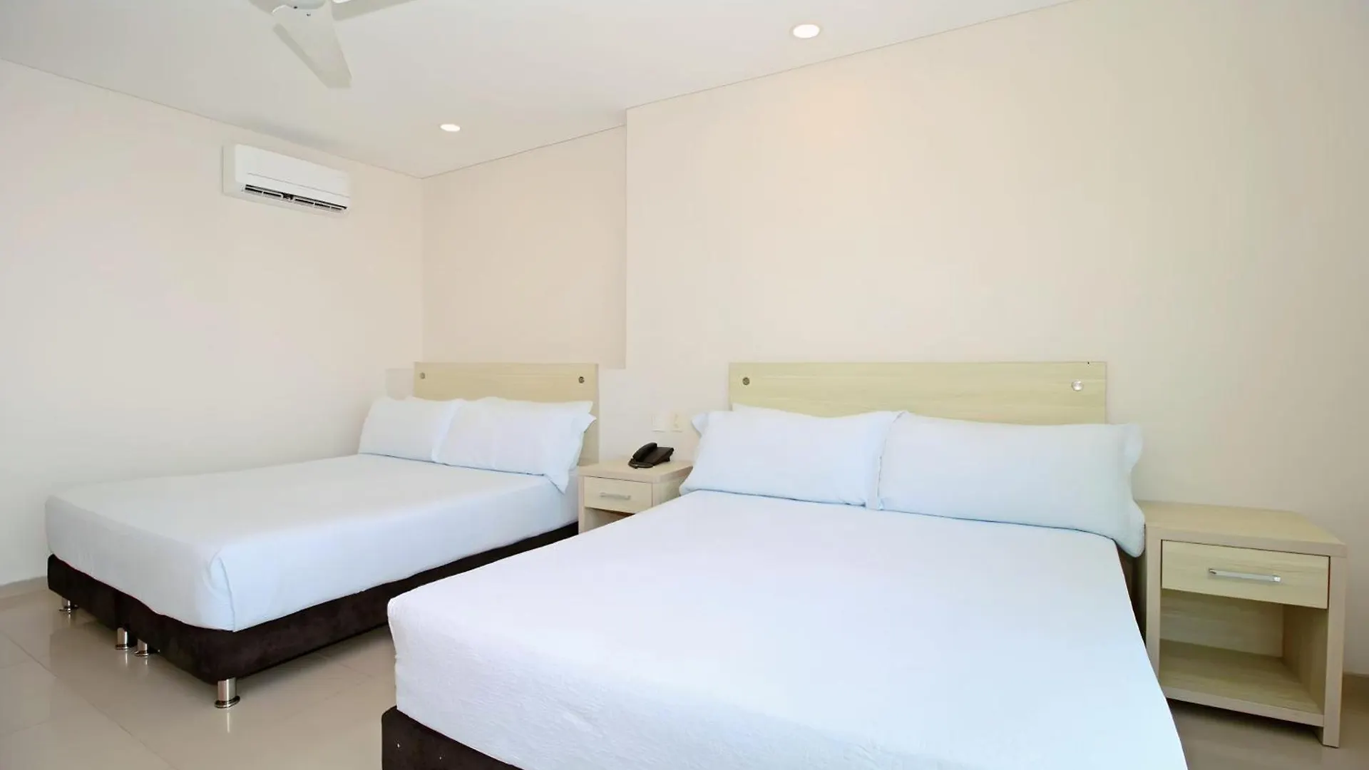 Hotel Summer Frente Al Mar Cartagena