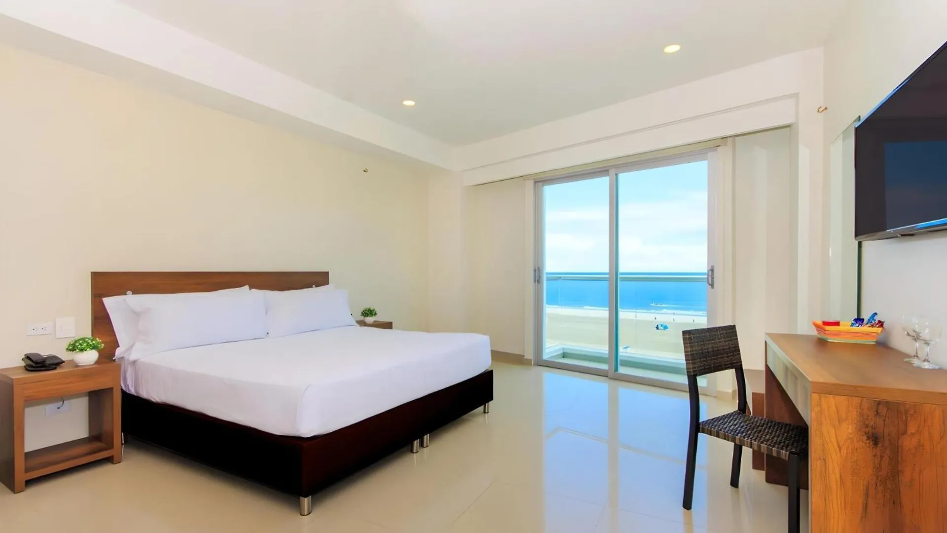 Hotel Summer Frente Al Mar Cartagena