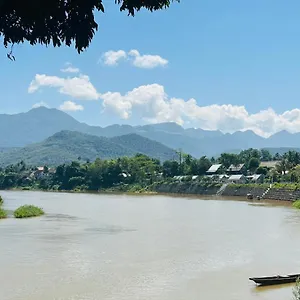 Kingkham Riverside 3*, Luang Prabang Laos