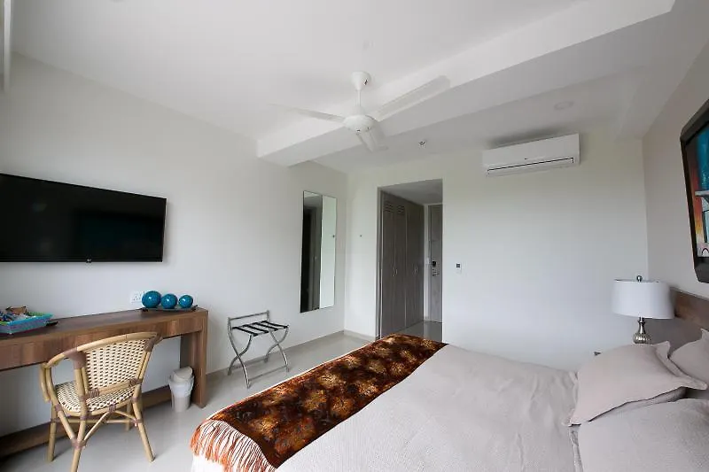 Hotel Summer Frente Al Mar Cartagena