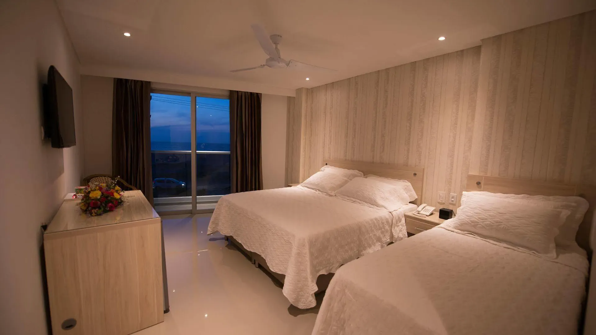 Hotel Summer Frente Al Mar 3*, Cartagena
